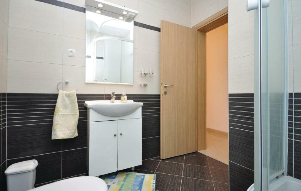 Apartment Orange Makarska Ngoại thất bức ảnh